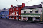 Sneem - Colored frontages