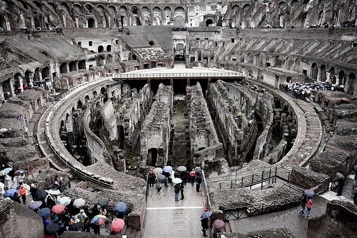 Le Colisée sous la pluie - Italie/Nord - Rome - avril 2013 - Graphique